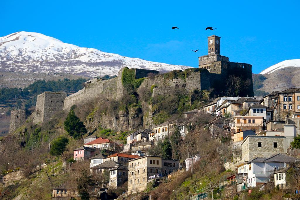 Stone City Hostel Gjirokastër 외부 사진